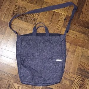 Everlane nylon travel tote in dark grey